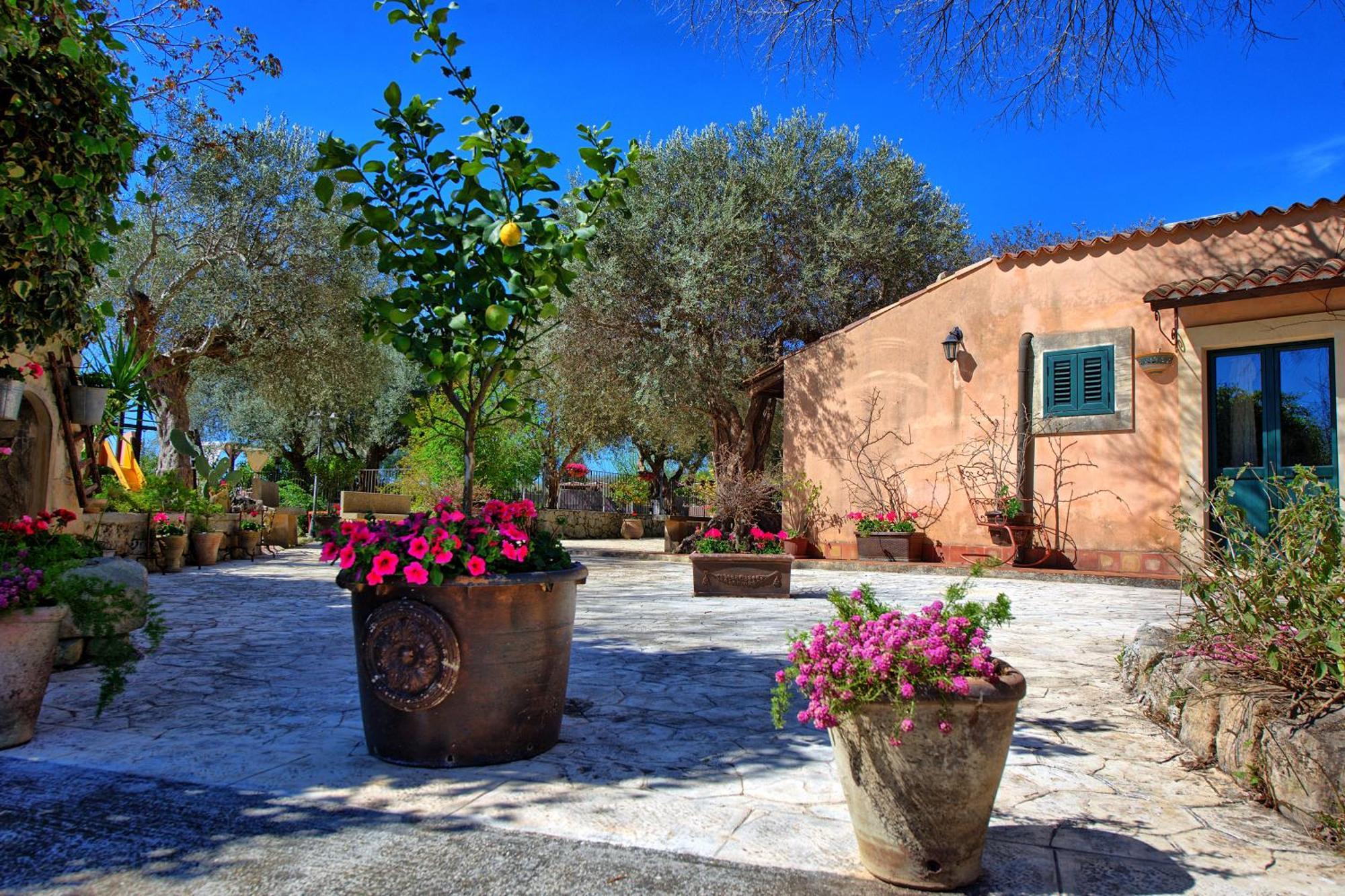 Villa Maddalena By Posarellivillas Palazzolo Acreide Eksteriør bilde